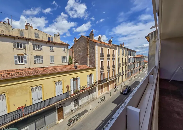 L'heure Sud T3 T3 Clim Avec Garage Au Centre-ville *